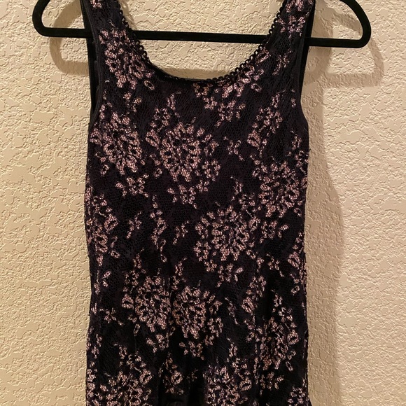 Studio X Cami🌺 - Picture 3 of 3